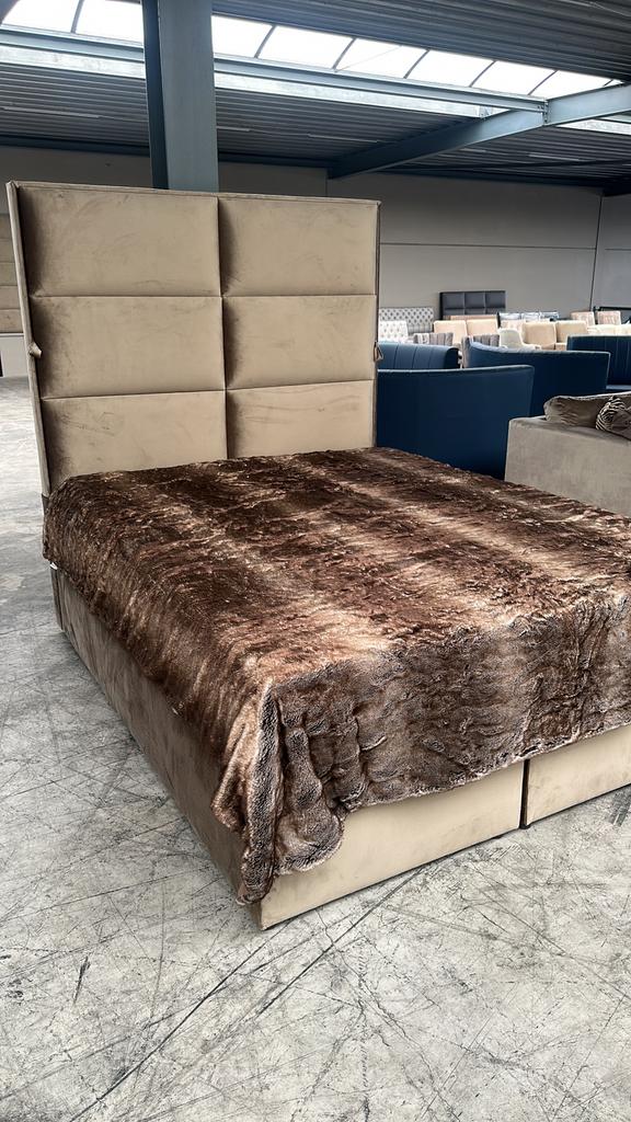 Goedkope boxspring/bed/2 persoons bed/made in holland!, Ophalen of Verzenden, Overige maten, 200 cm, Eric kuster, hotel sjiek
