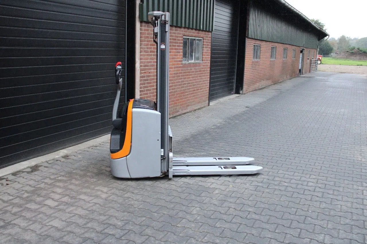 Still exv14c stapelaar elektrische accubj 2022 (bj 2018), Zakelijke goederen, Machines en Bouw | Heftrucks en Intern transport
