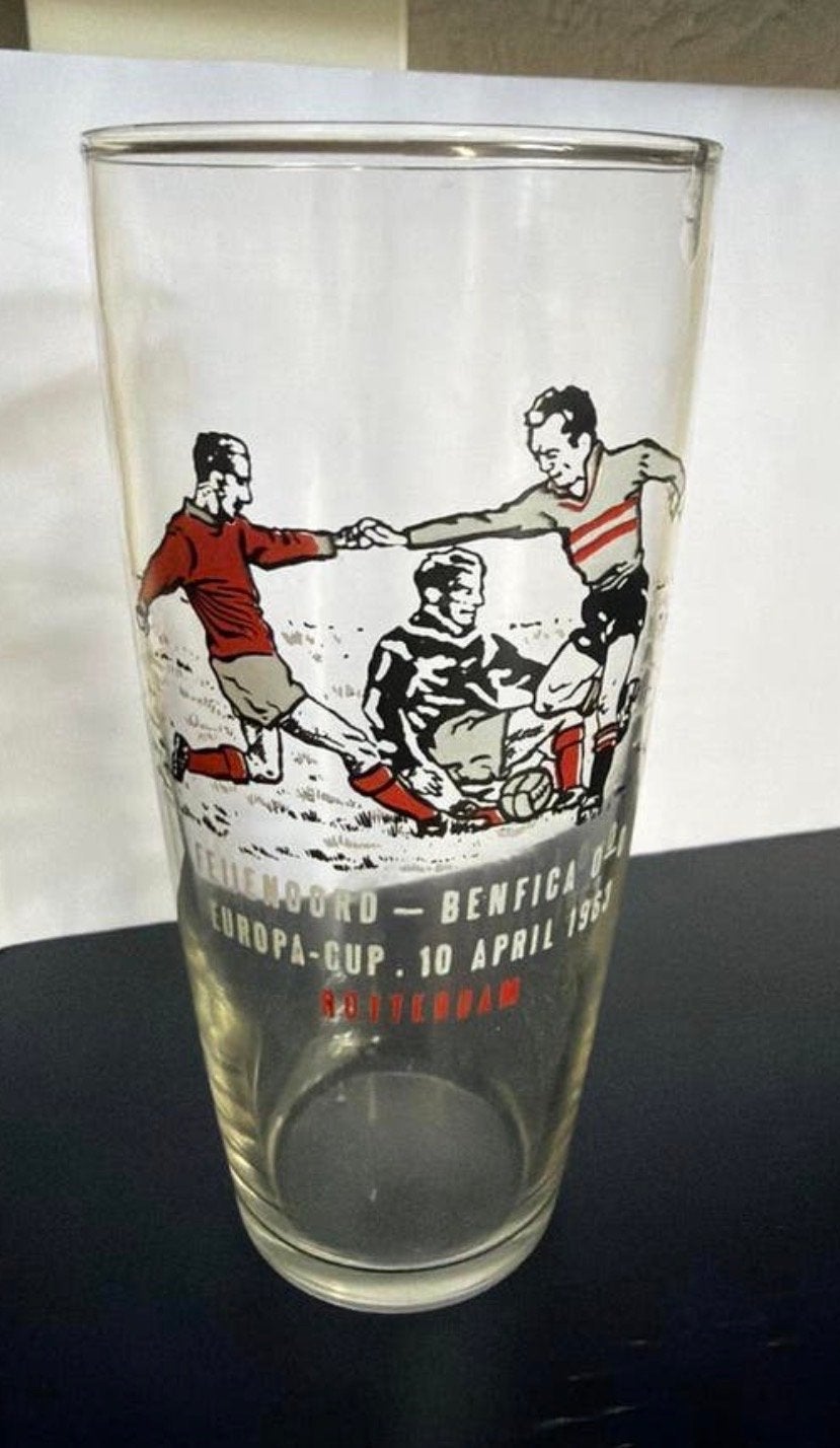 Feyenoord - Benfica Europa-Cup glas 1963, Ophalen of Verzenden, Gebruikt, Feyenoord, Overige typen
