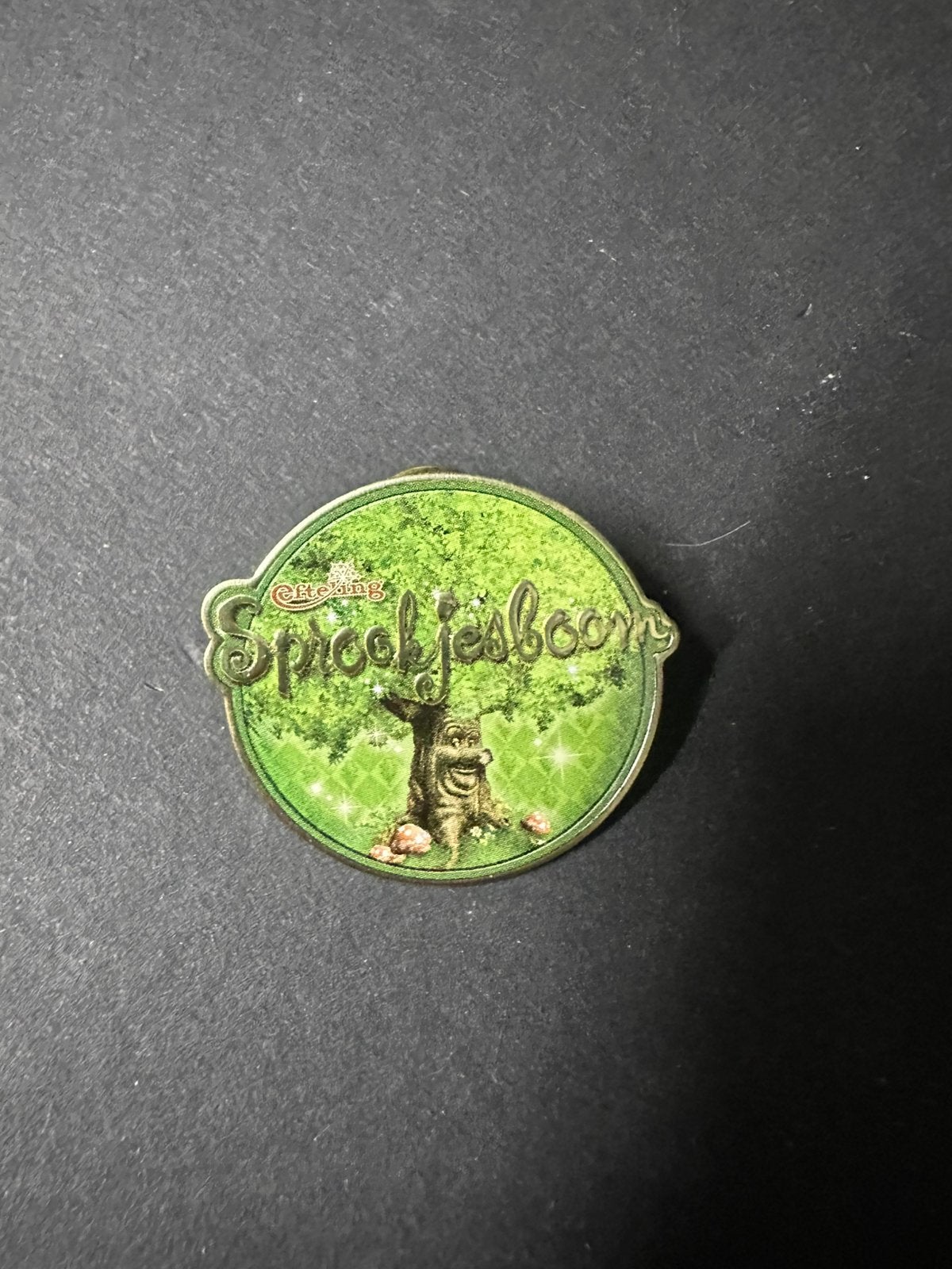 Efteling pin de sprookjesboom, Ophalen of Verzenden, Zo goed als nieuw, Button of Speldje
