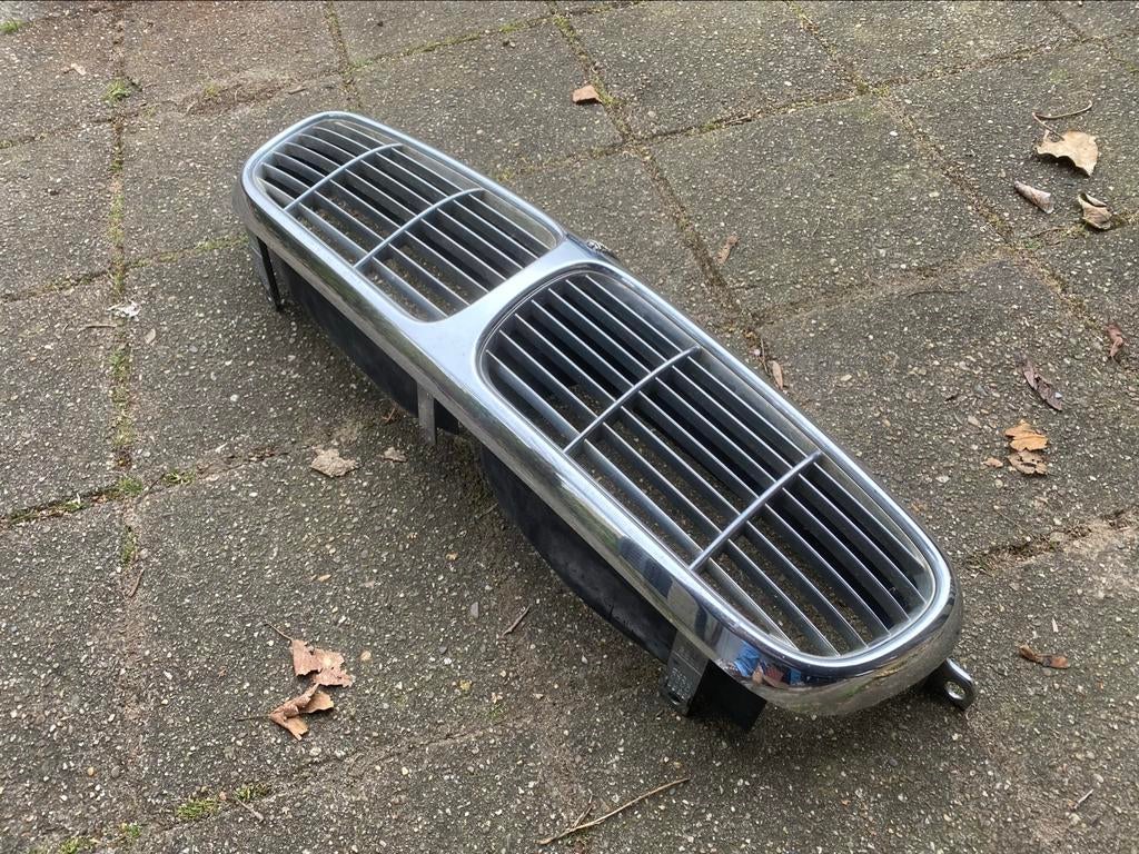 Grill Jaguar XJ X350, Ophalen of Verzenden, Gebruikt, Voor, Jaguar