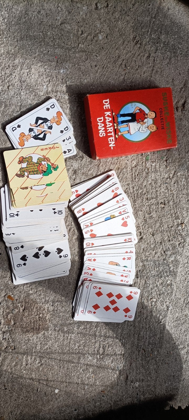 Suske en Wiske Kaartspel met dobbelstenen, Een of twee spelers, Ophalen of Verzenden, Gebruikt, Standaard Uitgeverij