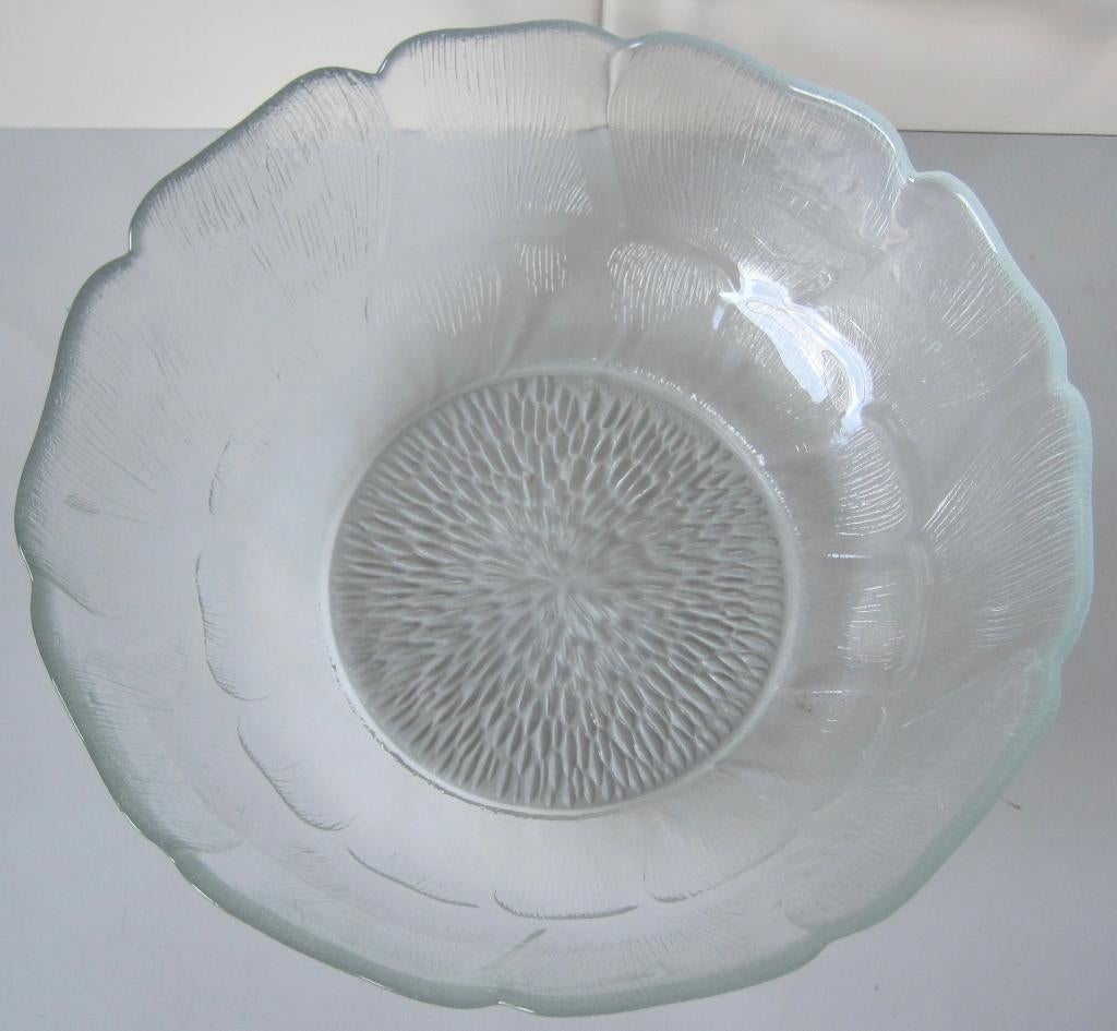 vintage Arcoroc Fleur glazen schaal, Huis en Inrichting, Keuken | Servies, Ophalen of Verzenden, Overige stijlen, Glas, Schaal of Schalen