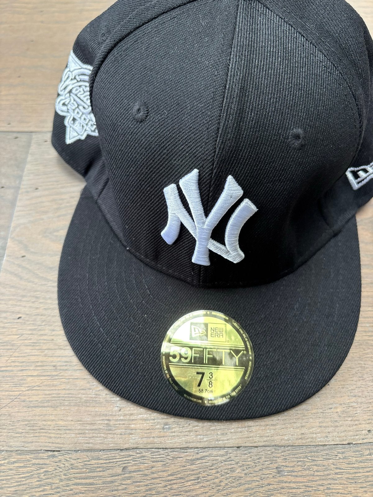New Era New York Yankees 59FIFTY Pet Zwart Maat 7 3/8, Ophalen of Verzenden, Zo goed als nieuw, Pet