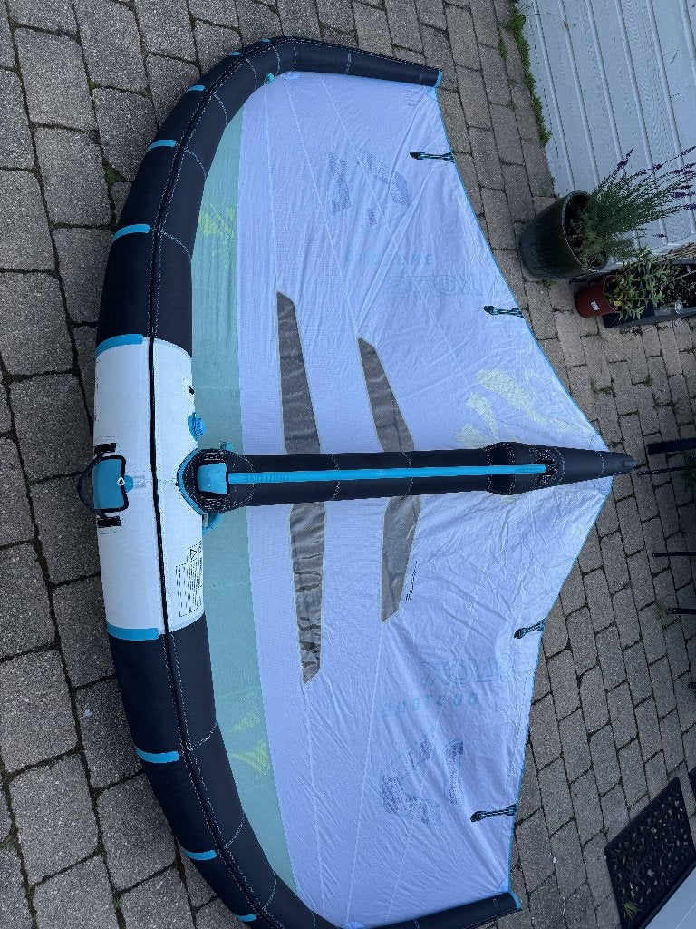 Duotone Slick 5m, Watersport en Boten, Wingsurfen, Ophalen of Verzenden, Zo goed als nieuw, Wingsurf-wing