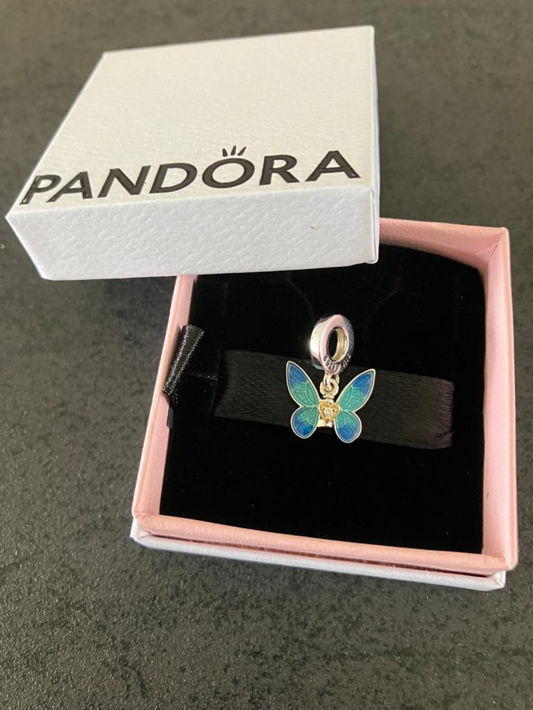 NIEUW Pandora Club bedel 2024 vlinder met diamantje, Sieraden, Tassen en Uiterlijk, Bedels, Pandora, Nieuw, Ophalen of Verzenden