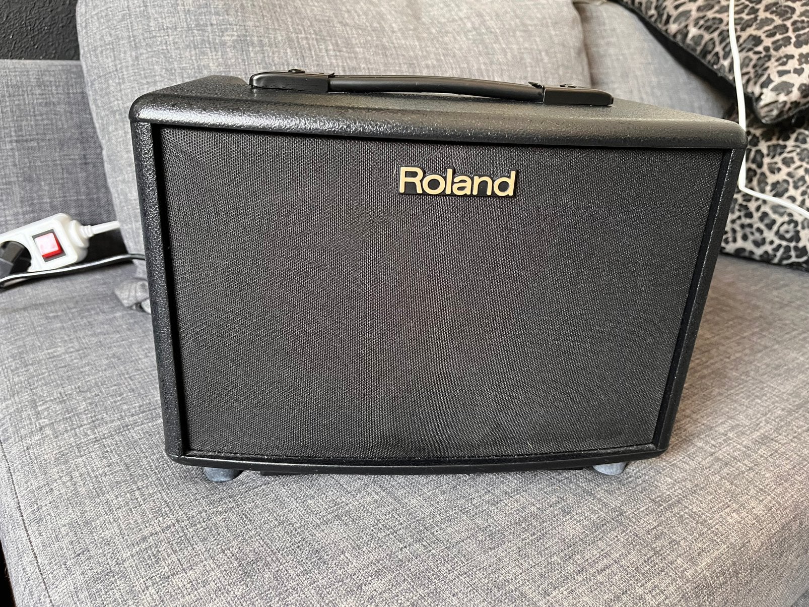 Roland AC-33 Acoustic Chorus versterker, Muziek en Instrumenten, Versterkers | Bas en Gitaar, Ophalen, Zo goed als nieuw, Minder dan 50 watt