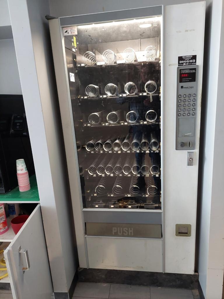 Snackautomaat LCM1 - Perfect voor uw bedrijf, Ophalen