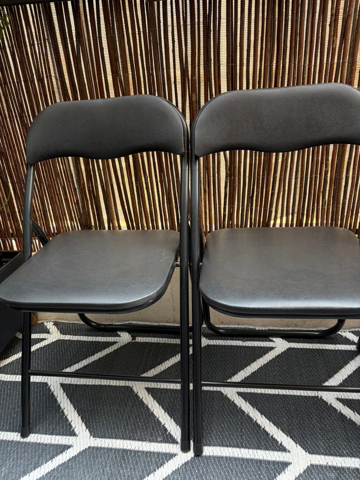 Te koop 2 stoelen, Huis en Inrichting, Ophalen, Zo goed als nieuw, 60 tot 90 cm