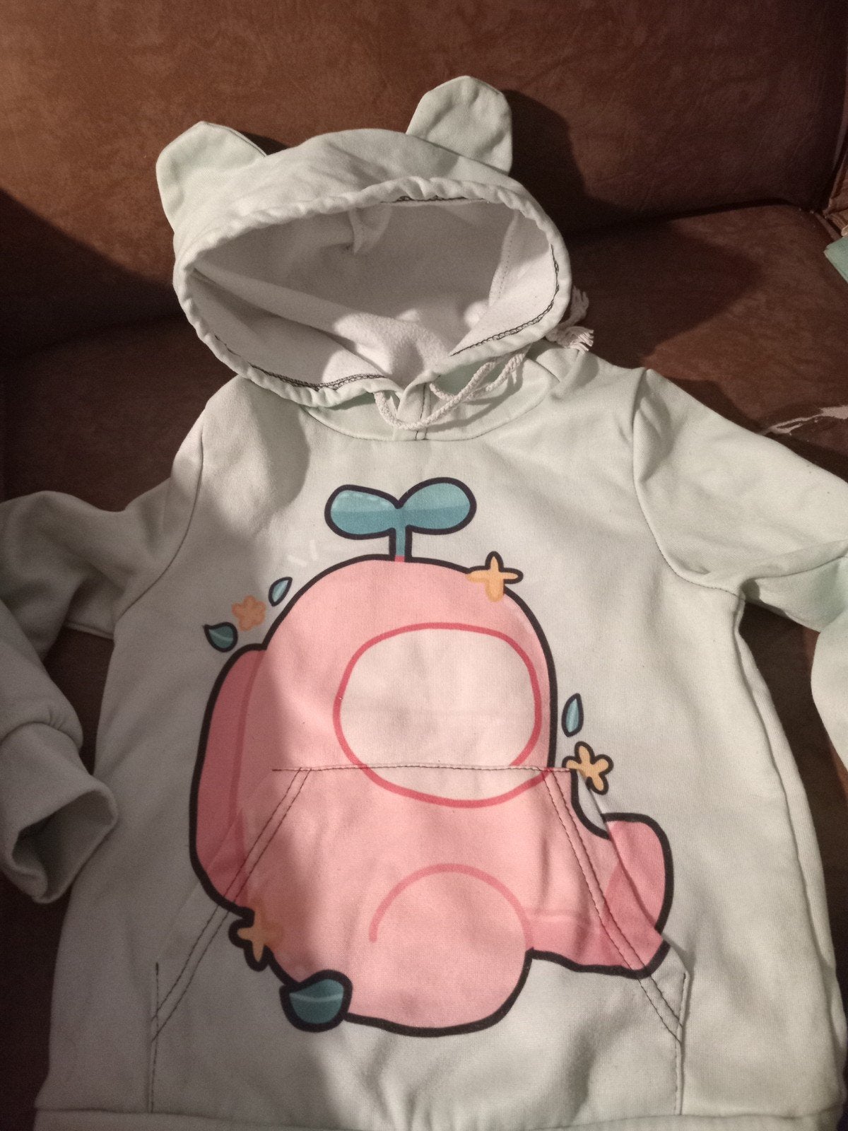 Among us hoodie mt 122, Ophalen, Zo goed als nieuw, Jongen of Meisje, Trui of Vest