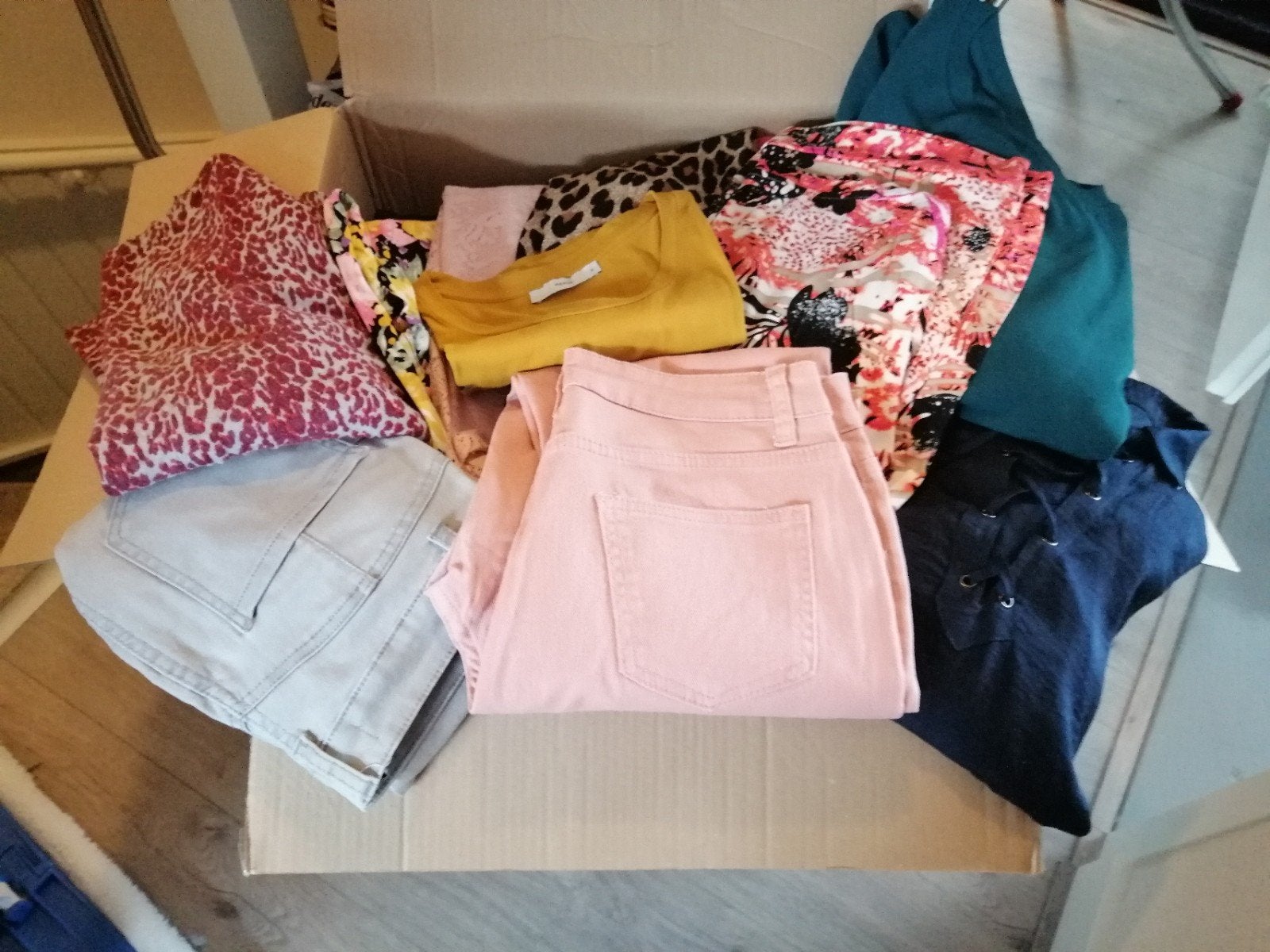 groot pakket dameskleding, Kleding | Dames, Ophalen of Verzenden, Zo goed als nieuw, Maat 38/40 (M)