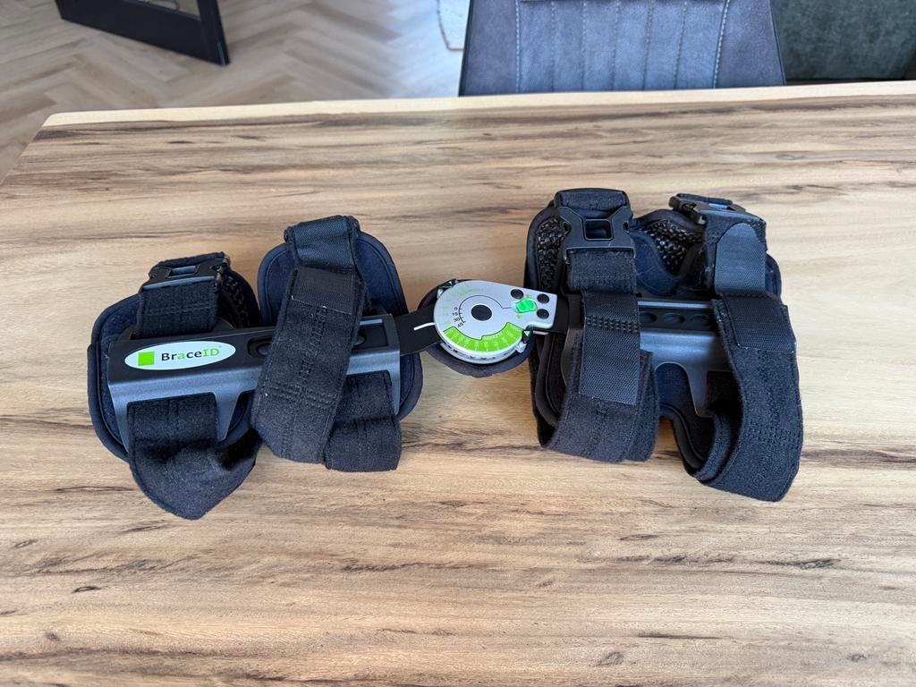 Knie brace voor na operatie BraceID Verstelbaar, Diversen, Ophalen of Verzenden, Zo goed als nieuw