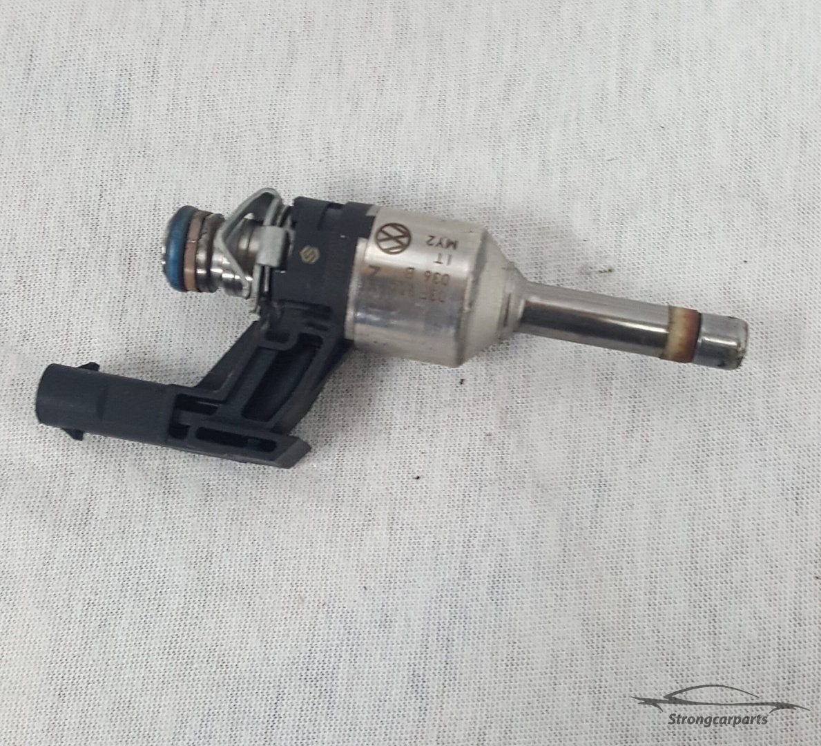 Injector benzine verstuiver VW Golf VI Polo  CBZ 03F906036B, Gebruikt, -, Volkswagen, -