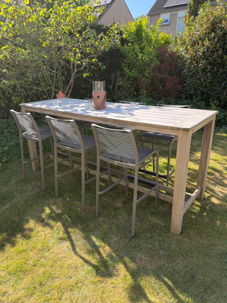 Bartafel en 6 barstoelen van Kees Smit zo goed als nieuw, Ophalen, Zo goed als nieuw, Aluminium, 2 zitplaatsen