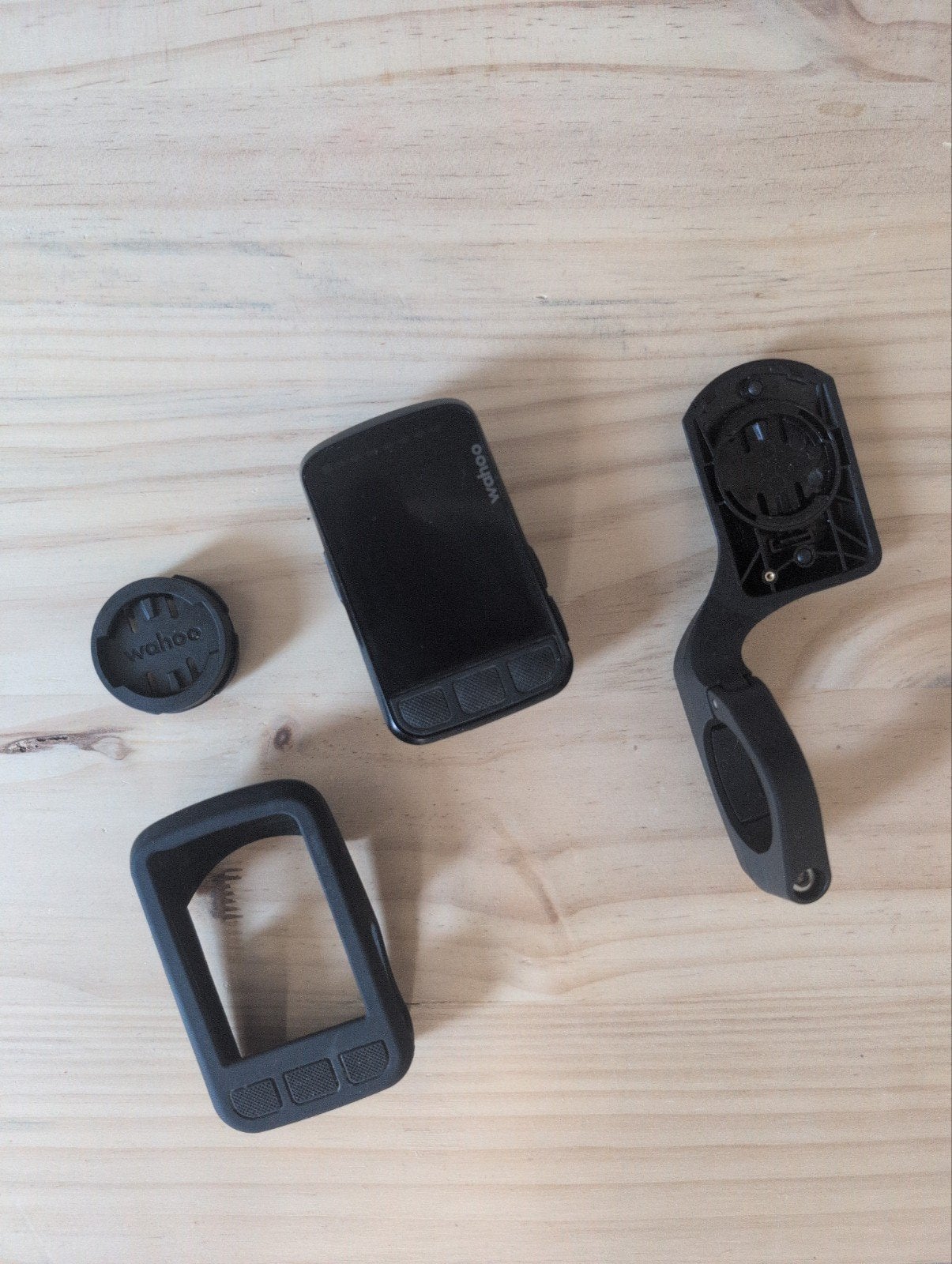 Wahoo element Bolt V2 fietscomputer., Fietsen en Brommers, Fietsaccessoires | Fietscomputers, Zo goed als nieuw, Ophalen of Verzenden