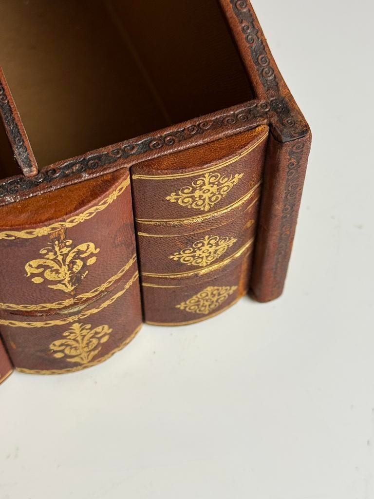 Kistje Faux Book Frankrijk 20e eeuw, Ophalen, Zo goed als nieuw, Minder dan 50 cm