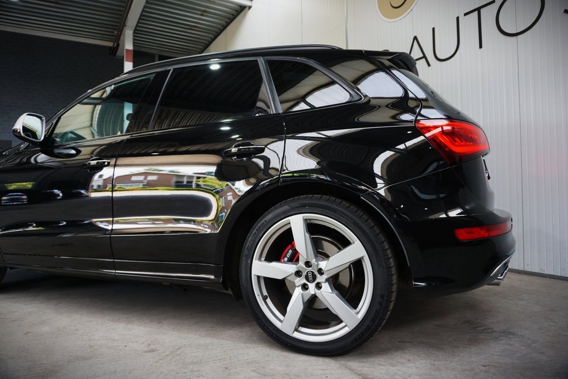 Audi SQ5 3.0 TDI Panodak|B&O|Ruitenstiksel|ACC|Trekhaak, Auto's, Audi, Automaat, Euro 5, 15 km/l, Gebruikt