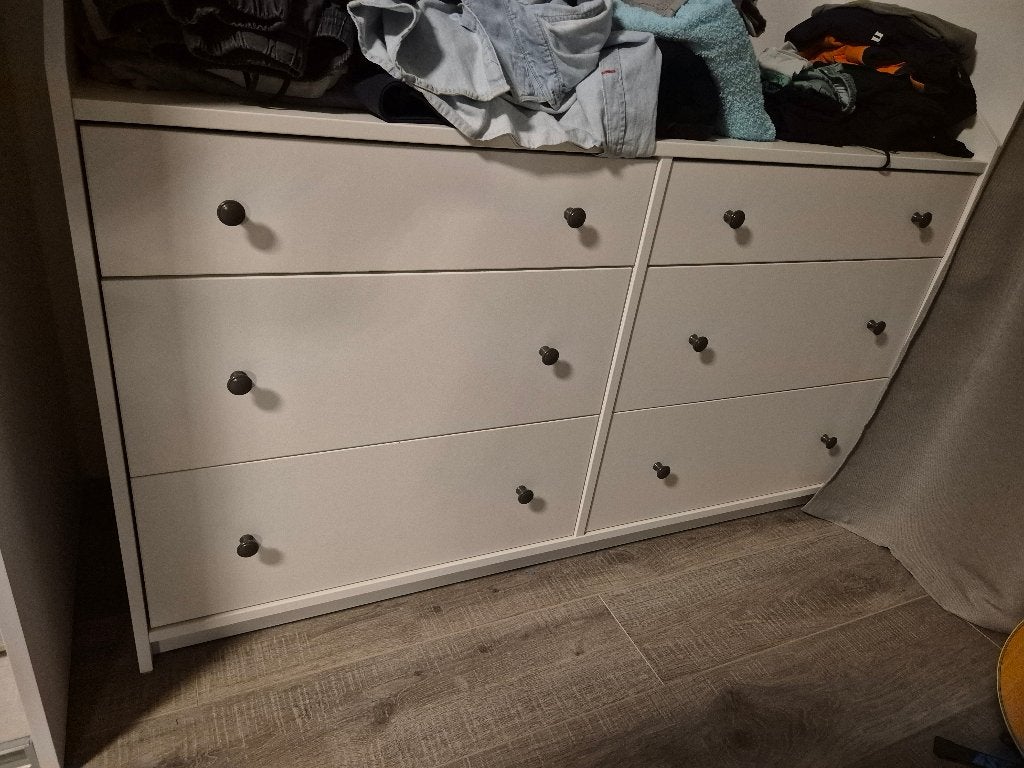 Big chest of drawers, Huis en Inrichting, Kasten | Ladekasten, Ophalen, 100 tot 150 cm, 5 laden of meer, Zo goed als nieuw