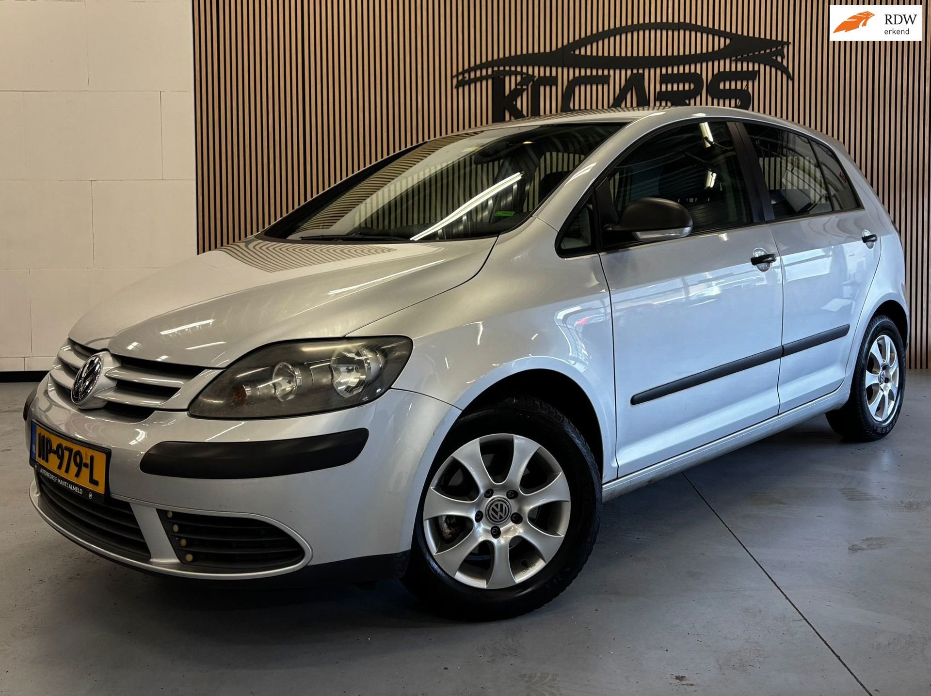 Volkswagen Golf Plus 1.6 Trendline Business | Nieuwe APK | C, Auto's, Volkswagen, Gebruikt, 4 cilinders, 1283 kg, Euro 4