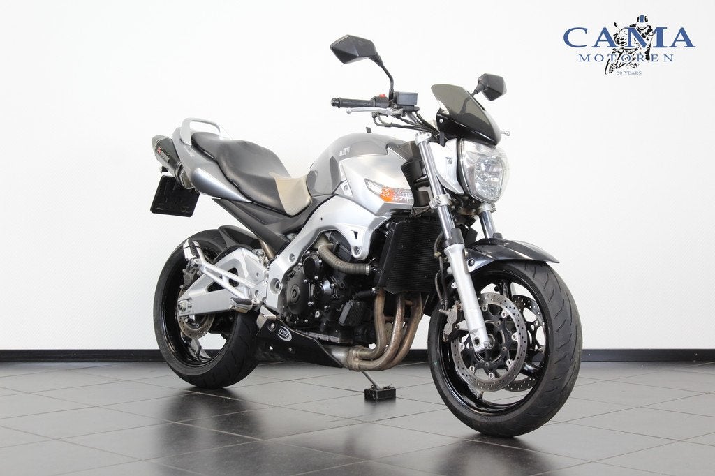 Suzuki GSR 600 (bj 2006), Naked bike