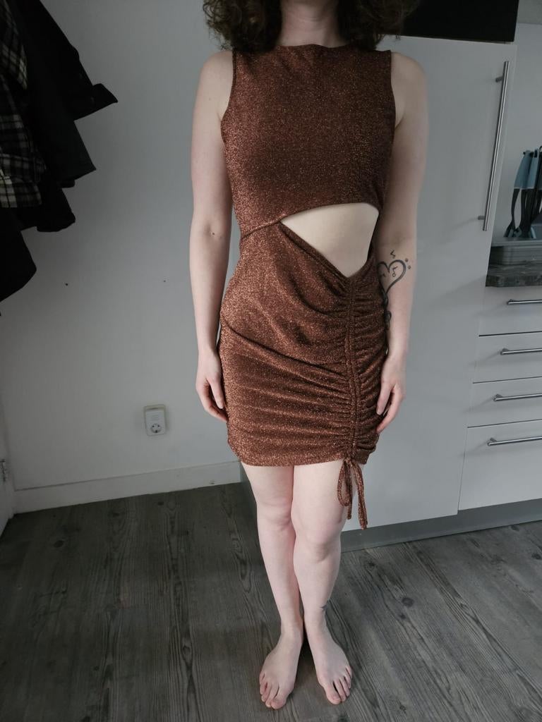 Mooie gouden jurk S, Overige kleuren, Cocktailjurk, Ophalen of Verzenden, Zo goed als nieuw