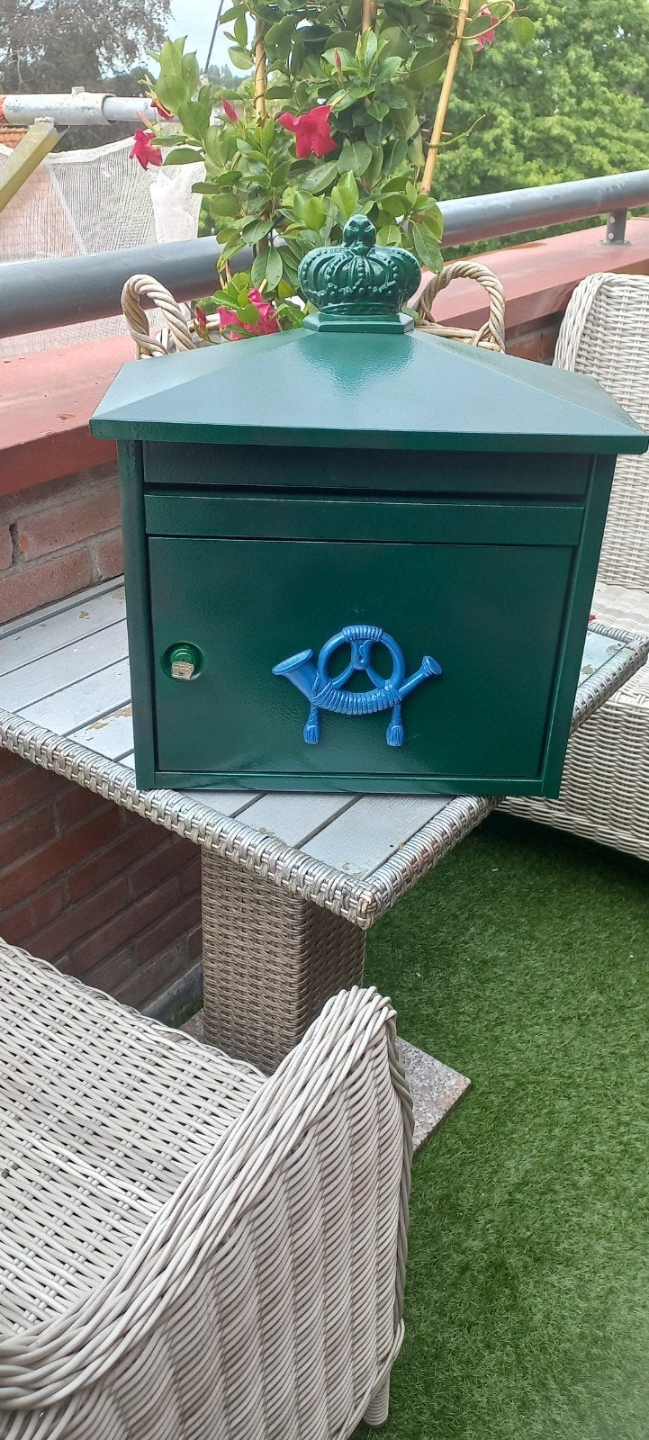 Prachtige groene brievenbus met kroon en posthoorn, Tuin en Terras, Brievenbussen, Ophalen of Verzenden