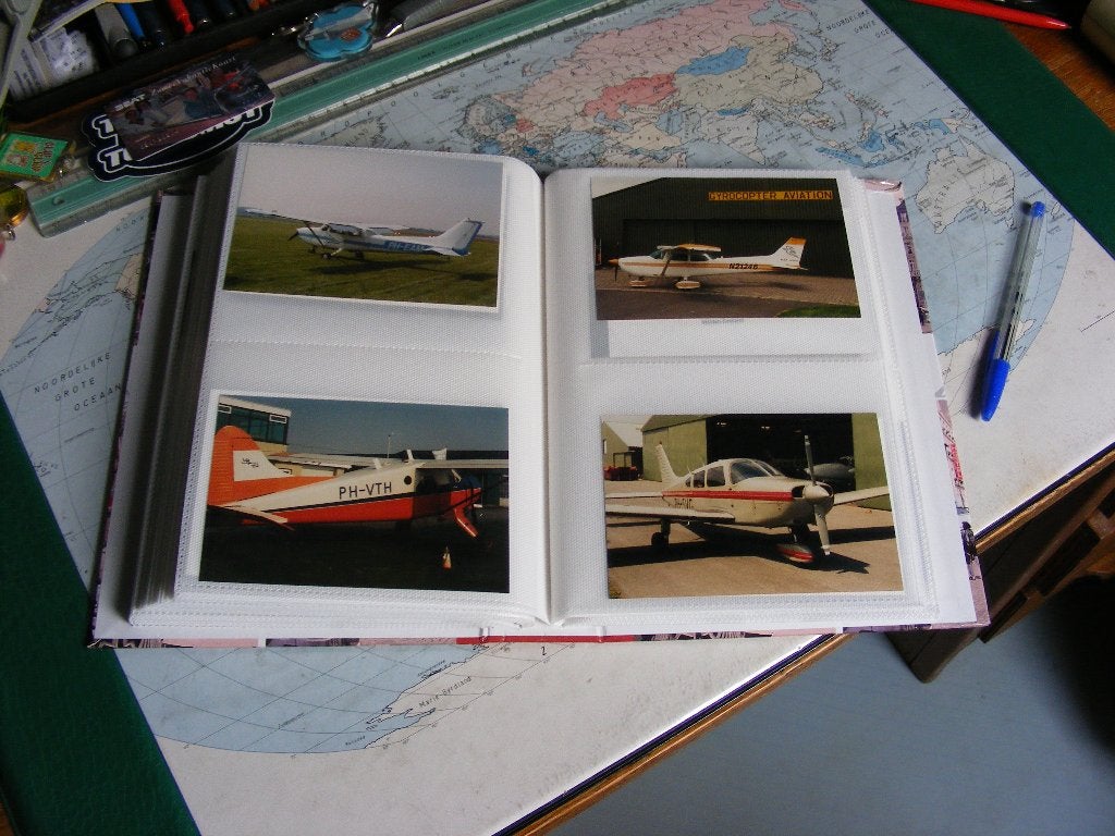 200 Nederlandse kl. VLIEGTUIGJES - 200 ORIG. foto's, Verzenden, Nieuw, Kaart, Foto of Prent