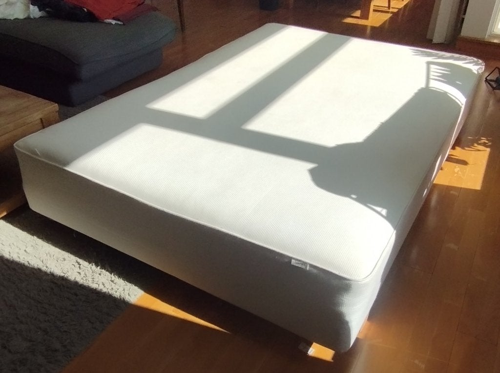 Bed 140x200cm gratis for pick up, Huis en Inrichting, Slaapkamer | Matrassen en Bedbodems, Ophalen, Gebruikt, Tweepersoons, 140 cm