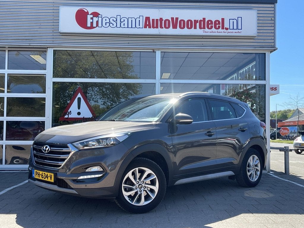 Hyundai Tucson 1.6 GDi Comfort /Climate/Cruise/Navi/Camera/P, Auto's, Voorwielaandrijving, Stof, Gebruikt, 4 cilinders