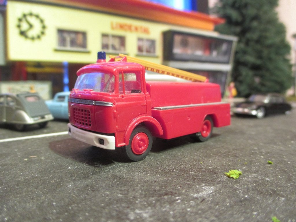 Berliet GAK Brandweer Bluswagen - Roskopf, Hobby en Vrije tijd, Ophalen of Verzenden, Gebruikt, Bus of Vrachtwagen, Overige merken