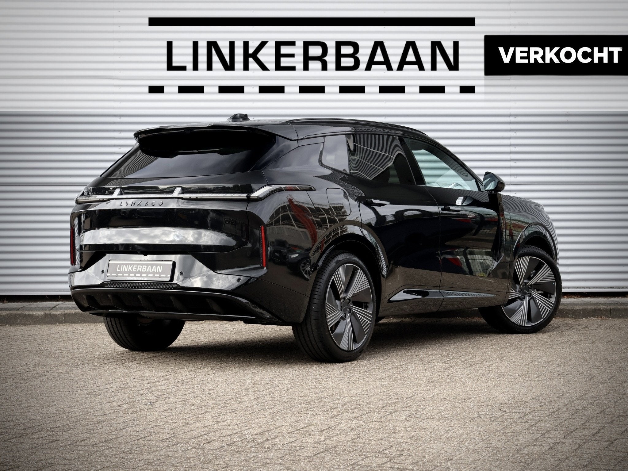Lynk & Co 08 1.5 More | BTW | Harman Kardon | Massage | Stoe, Auto's, Automaat, 0 cilinders, Gebruikt, Zwart