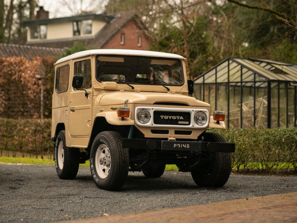 Toyota 1979 BJ40 land cruiser, Bruin, Diesel, Particulier, 6 stoelen