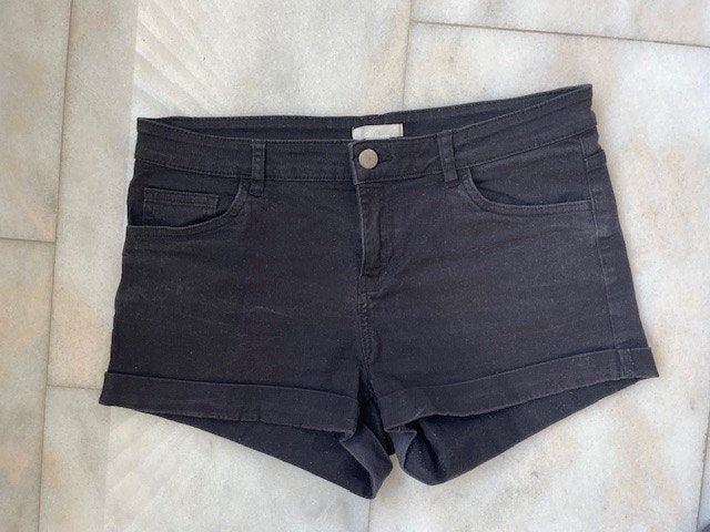 Zwart kort broekje Maat 38, Kleding | Dames, Maat 38/40 (M), H&M, Kort, Zwart