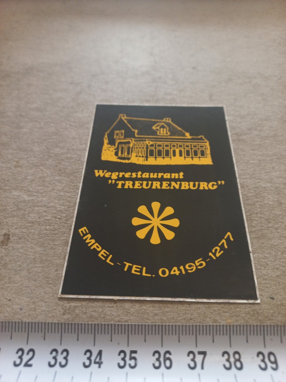 Vintage Sticker Wegrestaurant Treurenburg Empel, Verzamelen, Ophalen of Verzenden, Gebruikt