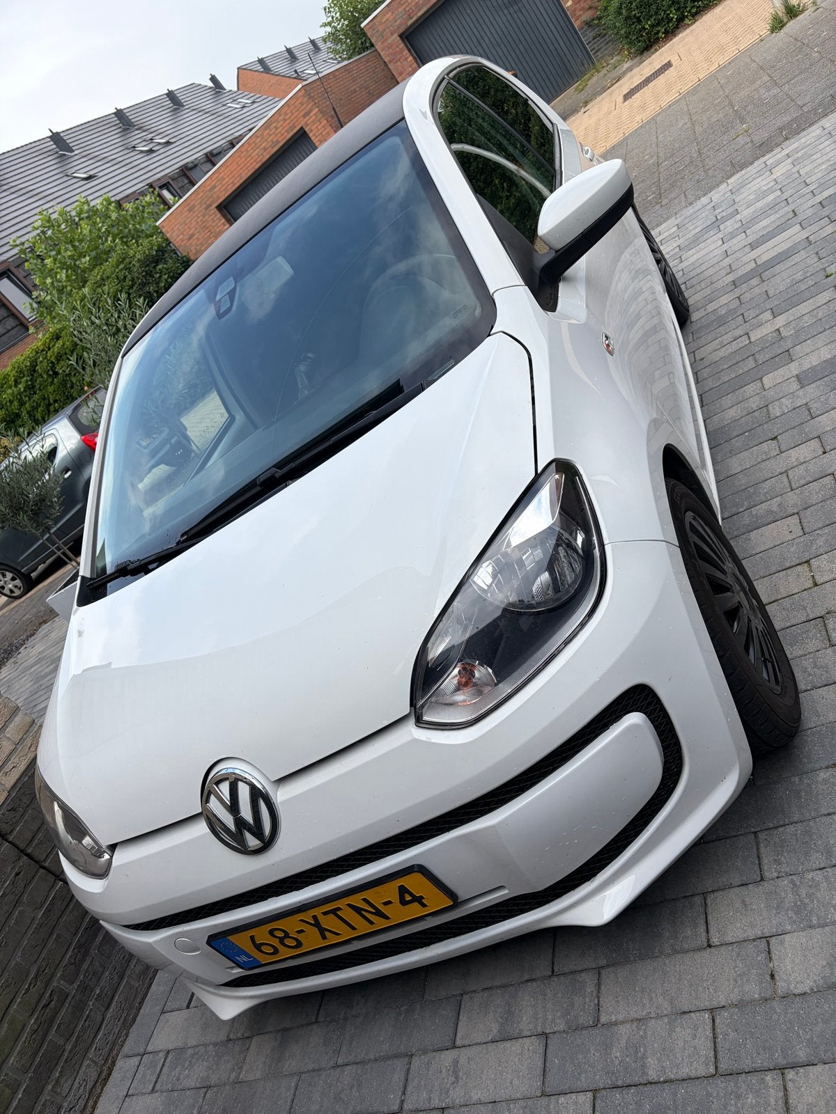 Volkswagen up! 1.0 44KW 2012 Wit, Auto's, Volkswagen, Voorwielaandrijving, Euro 5, Stof, Up!
