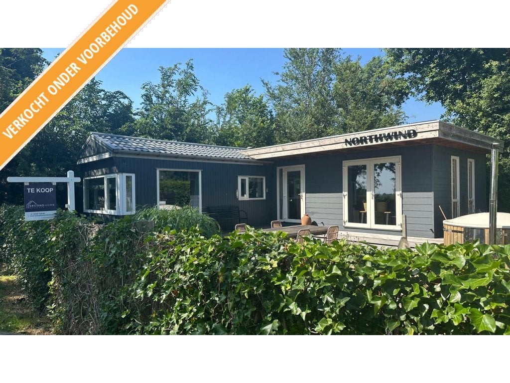 L-Chalet te koop in Idskenhuizen, Friesland! R#52R, Tot en met 4