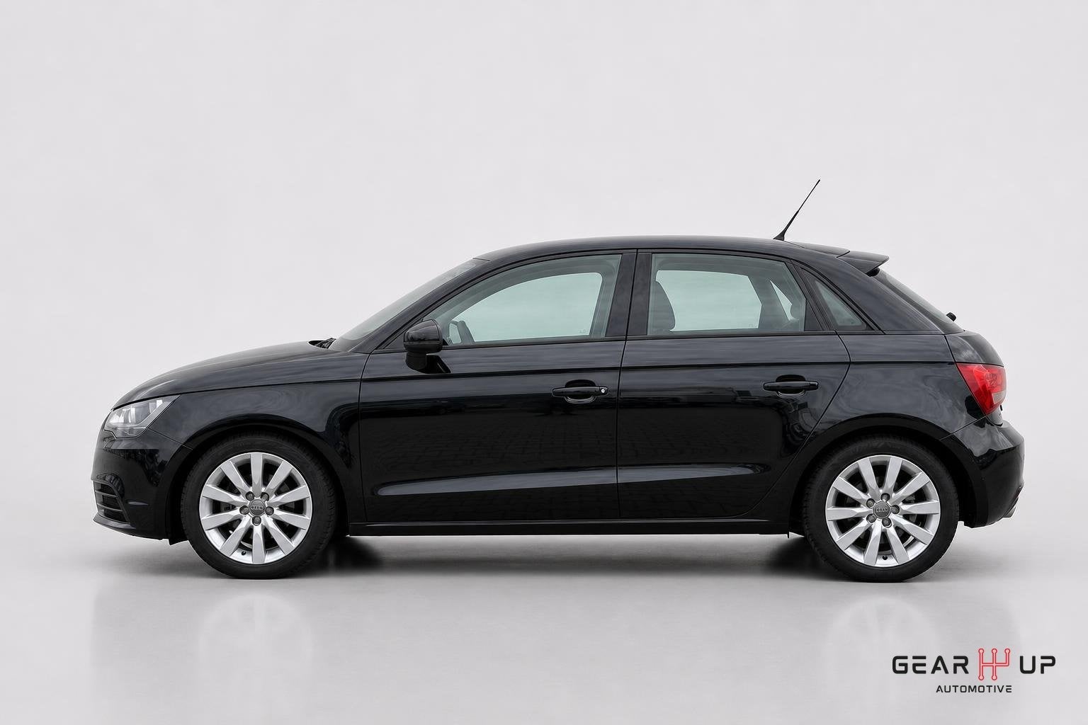 Audi A1 Sportback 1.2 TFSI Connect AIRCO|CRUISE|NAVI|PARK.S|, Auto's, Voorwielaandrijving, Euro 5, 86 pk, 4 cilinders