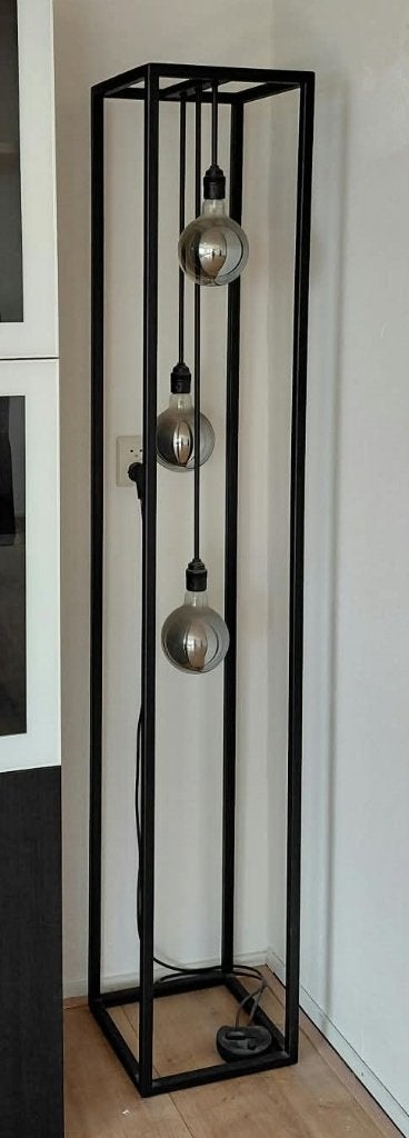 Modern Black Floor Lamp – 3 Smoked Glass Lights, Ophalen, Gebruikt, Metaal, Modern