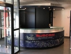 Moderne Receptiebalie met Branding, Ophalen, Gebruikt