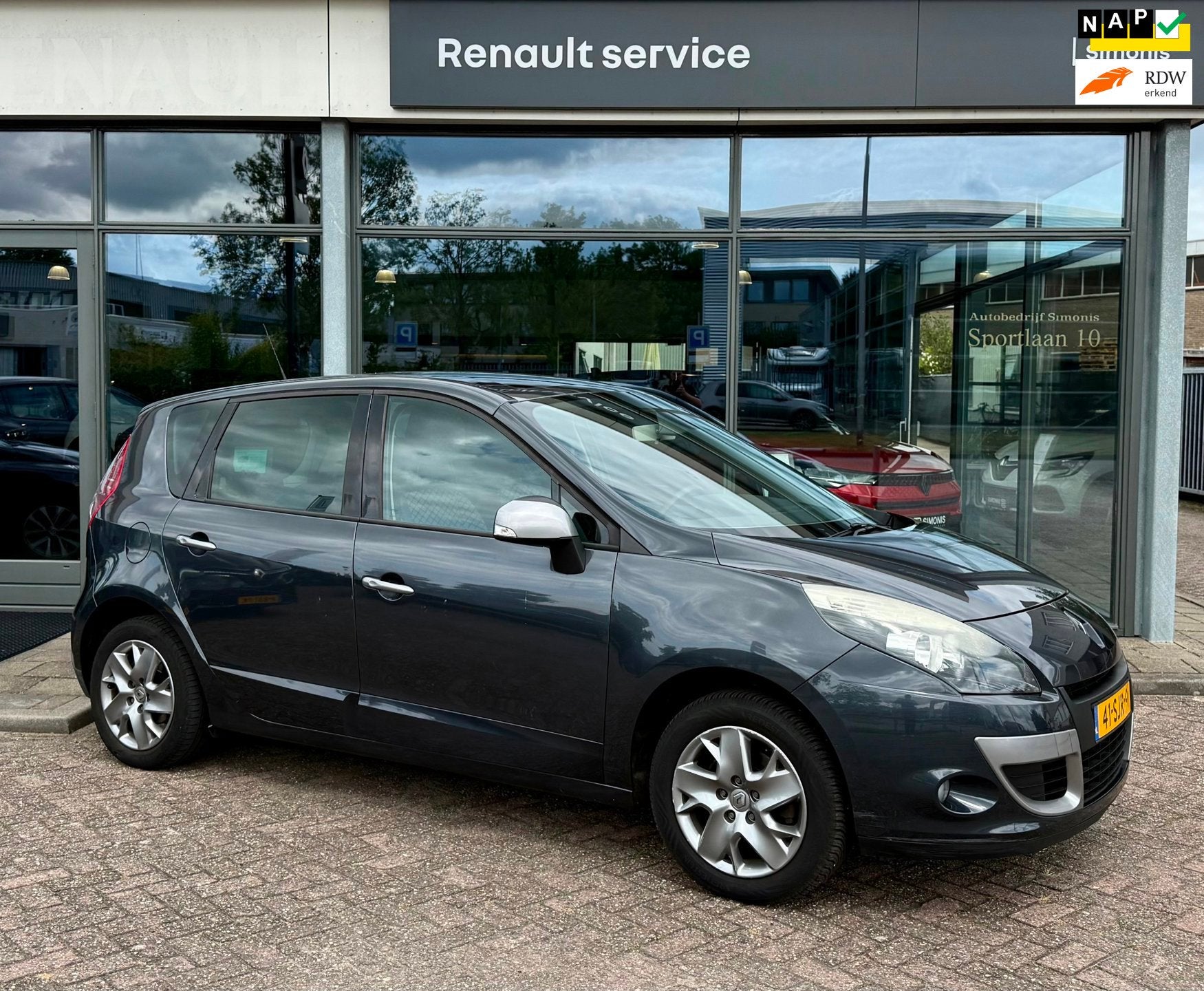 Renault Scénic 1.6 Parisiènne | 1ste eigenaar | Panorama d, Auto's, Renault, Voorwielaandrijving, Euro 5, Gebruikt, 4 cilinders