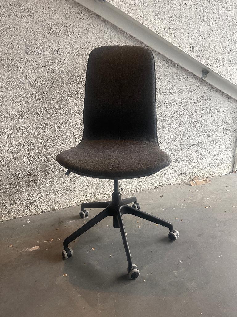 Bureaustoel IKEA LANGFJALL grijs, Huis en Inrichting, Bureaustoelen, Ophalen, Zo goed als nieuw, Grijs, Bureaustoel