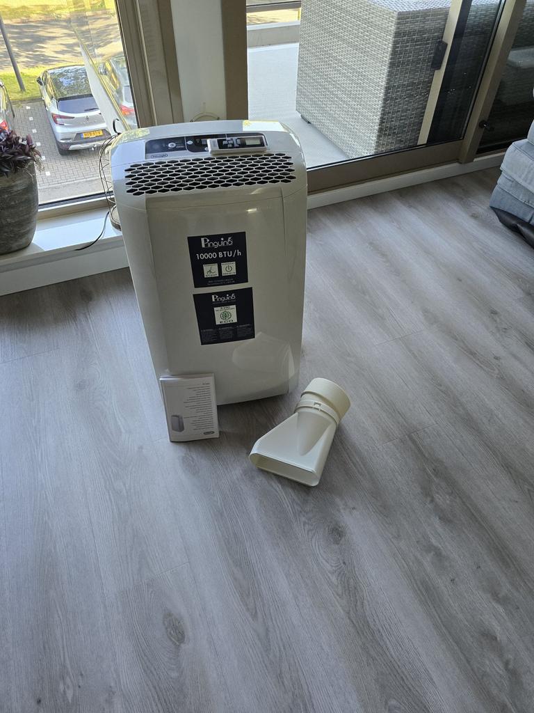 DeLonghi Pinguino Mobiele Airco 10000 BTU/h, Ophalen, Gebruikt, 3 snelheden of meer, Koelen en Ontvochtigen