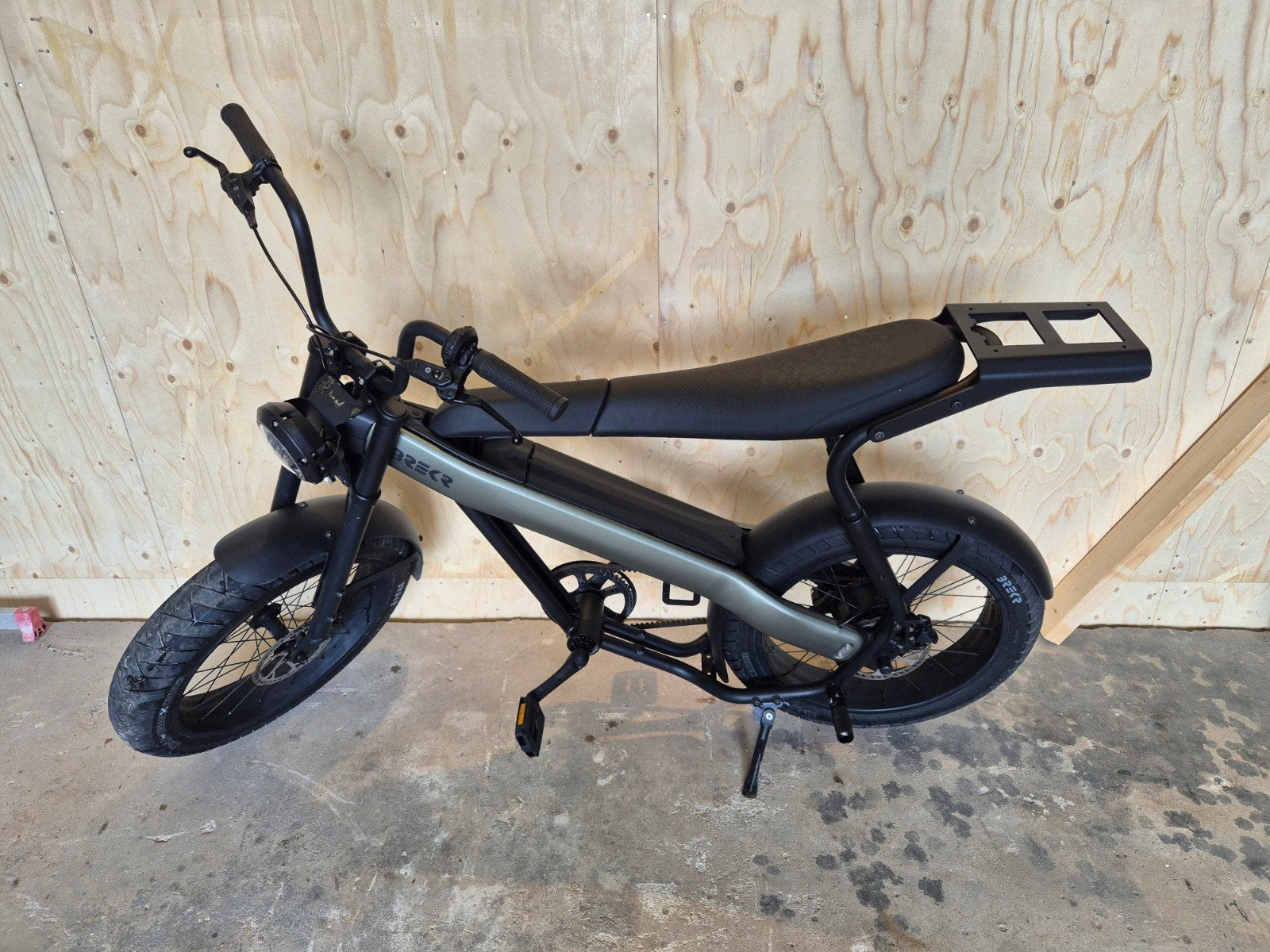 Brekr Fatbike - Stoere en Comfortabele E-bike 1350km, Zo goed als nieuw, Minder dan 47 cm, 50 km per accu of meer, Ophalen