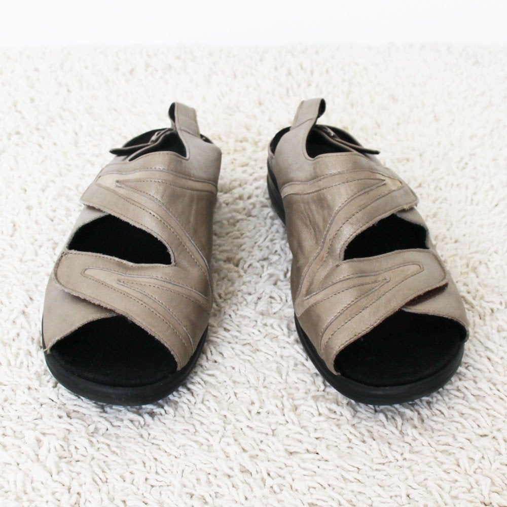 Mooie Leren Vivo Luftpolster Sandalen -31 (Maat 6/39) € 65,-, Kleding | Dames, Overige kleuren, Zo goed als nieuw, Vivo Luftpolster