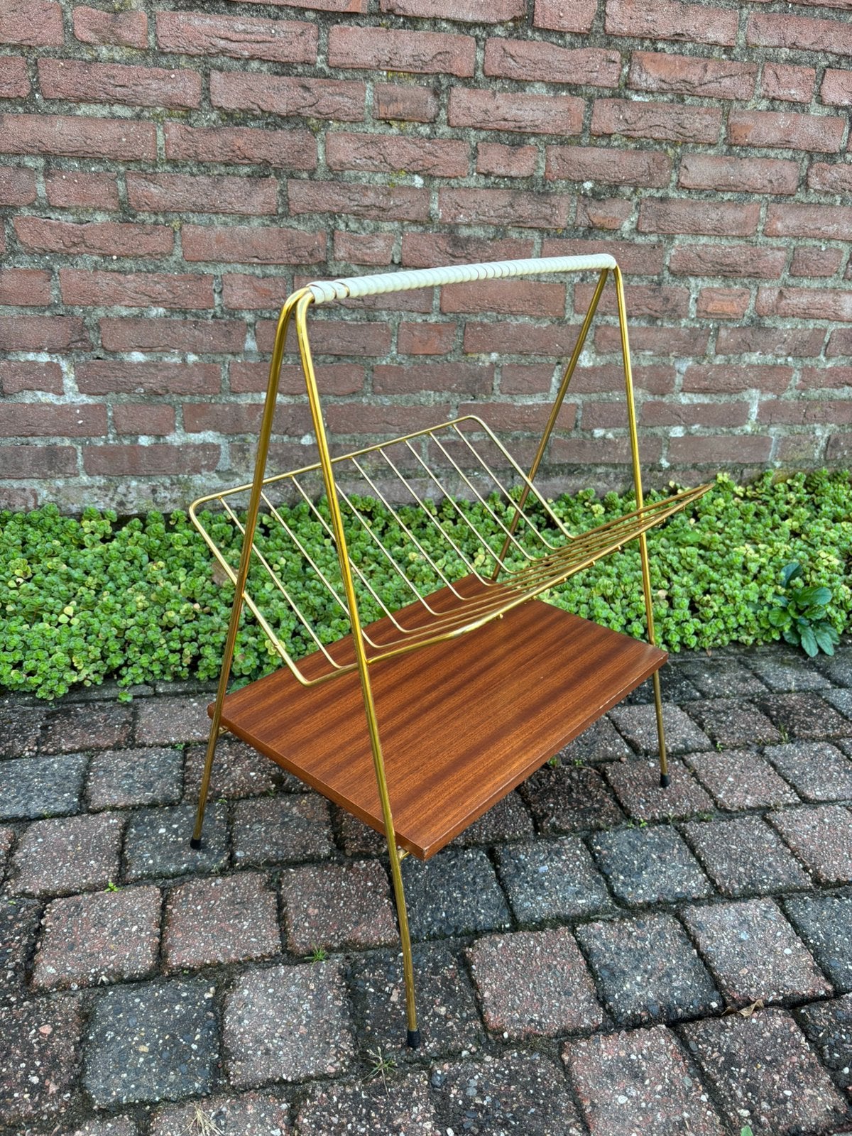 Vintage tijdschriftenrek jaren 60/70 goud & hout, Ophalen of Verzenden, Gebruikt