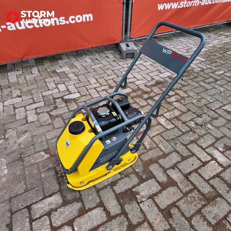 Wacker Neuson trilplaat, Graafmachine