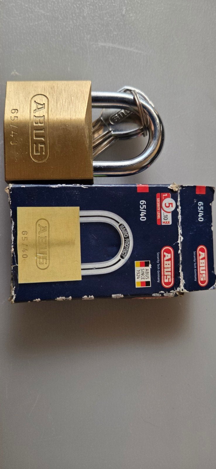 ABUS Hangslot 65/40 - Nieuw in Doos, Verzenden, Nieuw, Slot