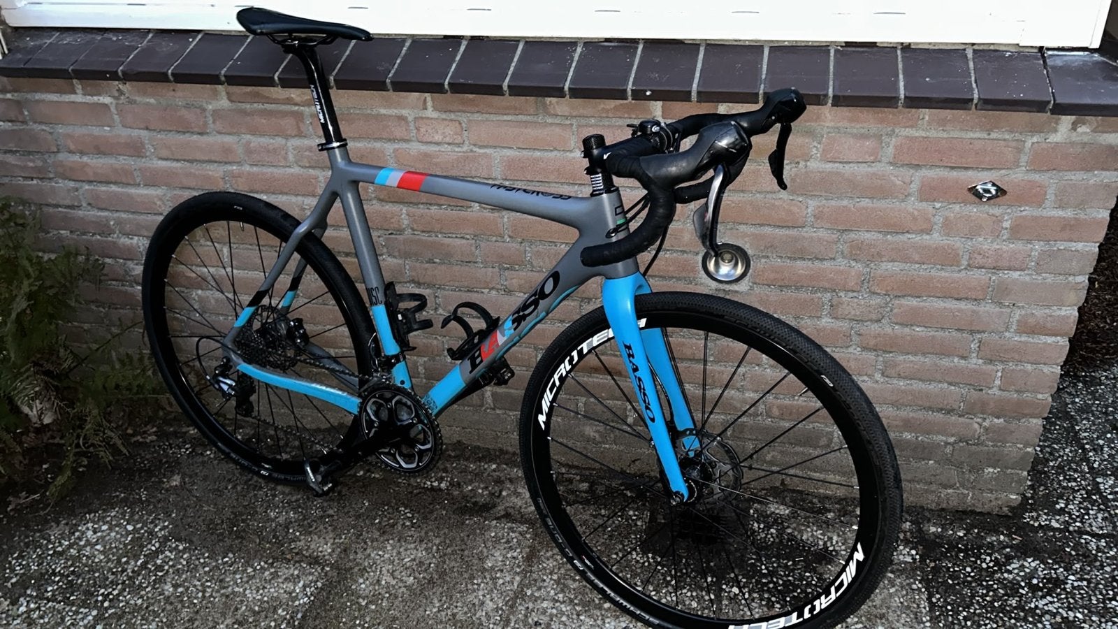 Basso Fast Cross Disc Full Carbon Gravel/Cyclocrossermaat 58, Carbon, Heren, 57 tot 61 cm, Meer dan 20 versnellingen