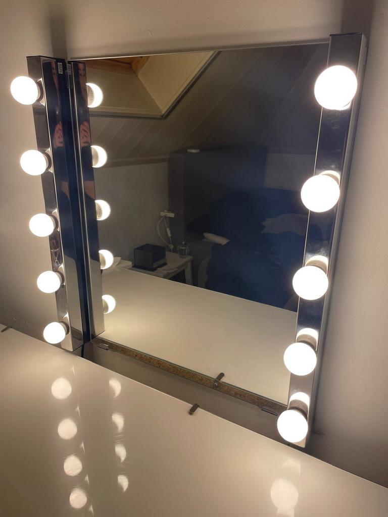 IKEA Hollywood Spiegel/lampen/losse lampenbakken  – Make-up, Huis en Inrichting, Lampen | Losse lampen, Zo goed als nieuw, Led-lamp
