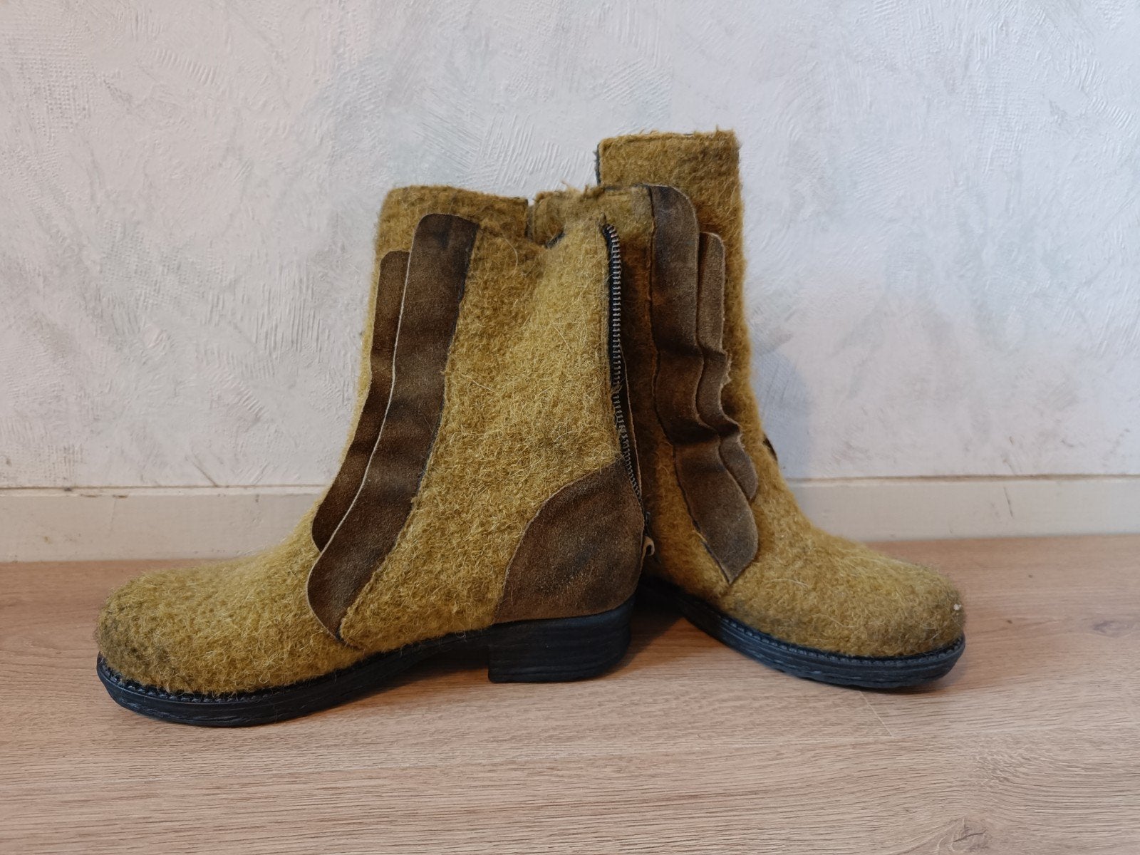 Papucei laarzen maat 36, Kleding | Dames, Lage of Enkellaarzen, Ophalen of Verzenden, Papucei, Gedragen